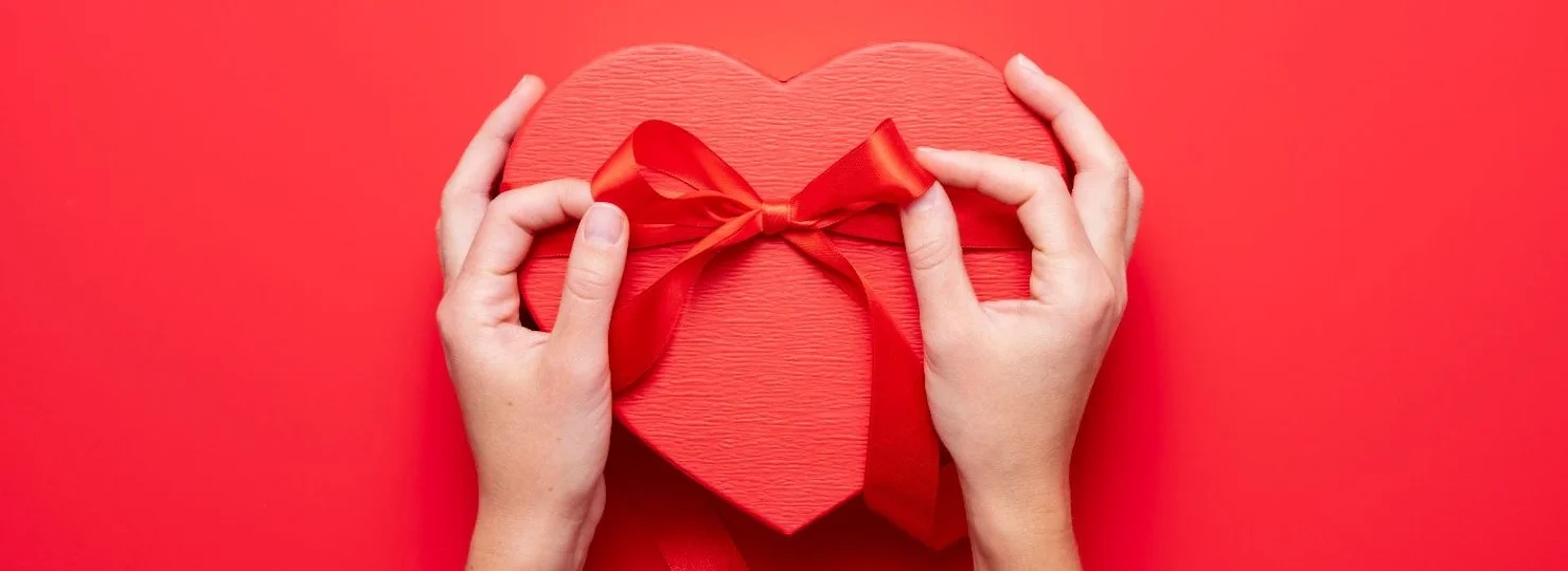 Valentinovo – praznik ljubezni in čas za popolno darilo