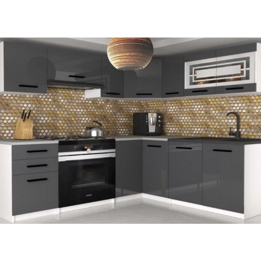 Eleganten kotni kuhinjski blok SMART 2, ki bo zagotovo osvežil vašo kuhinjo. Dobavljiv je v treh različnih barvah kuhinjskih elementov. Delovni pult ni v