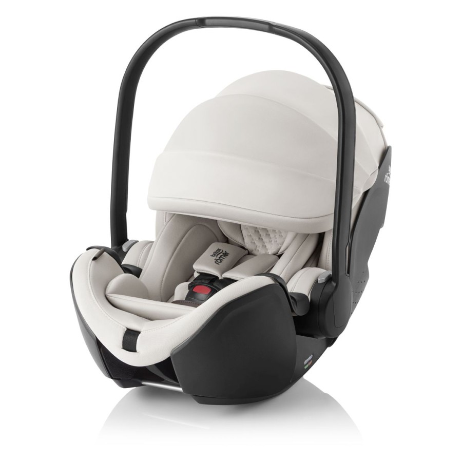 Britax Römer avtosedež Baby-Safe Pro – nudi položnejši in primernejši položaj.